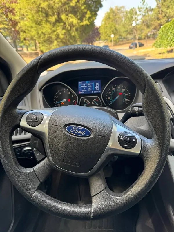 Ford focus 2014 2.0 автомат машина местная, обслужена, пробег 127 т км родной, климат, хорошая резина, делать ничего не нужно. донецк, переоформление в мрэо цена 810 т рублей, торг +79493145500 - фотография - 9