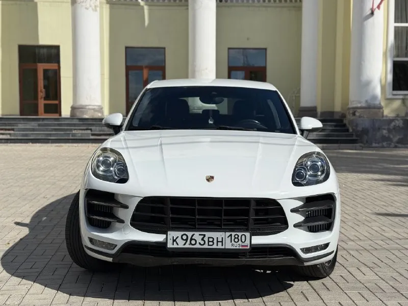 ‼️ первая цена по всей рф🇷🇺 ‼️ 💰 1,800,000 руб 💰 porsche macan turbo 3,6 л ( 399 л. с ) бензин. технически без вложений, всё функционирует, реальный пробег - 92,700 км. масла и фильтра заменены. пневма работает в любом режиме. ошибок по системам нет. ходовая обслужена. куплены новые диски с новой летней резиной. установлен новый капот, были не глобальные повреждения, фото сохранил, предоставлю. есть запрет, в данный момент решается, был наложен на предыдущего хозяина ошибочно, документы все на руках, птс, стс. торг будет! г. макеевка тел : +79490776585 📞 звоните: +7(949)0776585 - фотография - 4