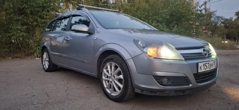 Продам opel astra h универсал. год выпуска 2005г. обьем 1,8л. мкпп, бензин/газ. газ вписан. в хороше... - фотография