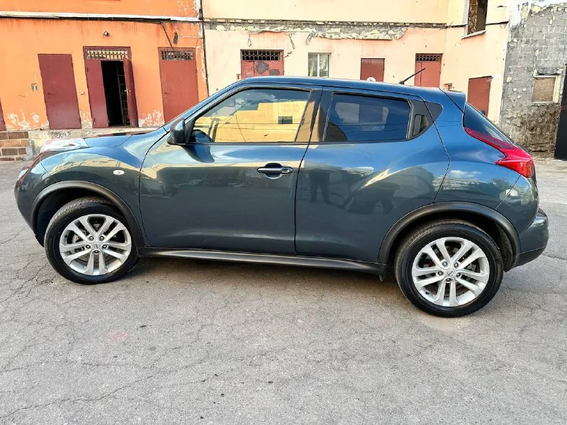 Nissan juke год выпуска :2012 автоматическая кп кнопка старт/стоп хорошая мультимедиа сигнализация p... - фотография