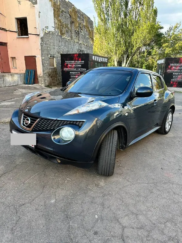 Nissan juke год выпуска :2012 автоматическая кп кнопка старт/стоп хорошая мультимедиа сигнализация pandora с автозапуском камера заднего вида подогрев передних сидений два комплекта резины бензин, 1.6 пробег : 163 тыс км 117 л. с. цена : 1.150 000 руб. торг у капота. тел. : +79495996983 - фотография - 2