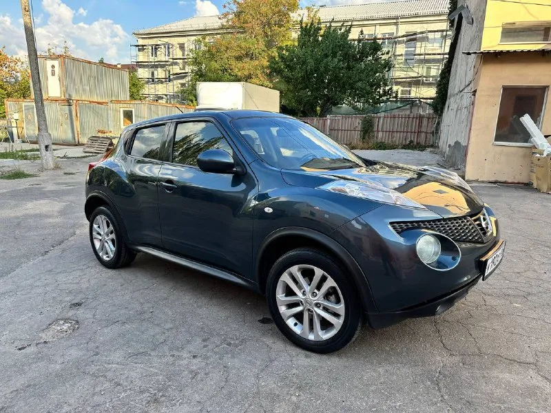 Nissan juke год выпуска :2012 автоматическая кп кнопка старт/стоп хорошая мультимедиа сигнализация pandora с автозапуском камера заднего вида подогрев передних сидений два комплекта резины бензин, 1.6 пробег : 163 тыс км 117 л. с. цена : 1.150 000 руб. торг у капота. тел. : +79495996983 - фотография - 3