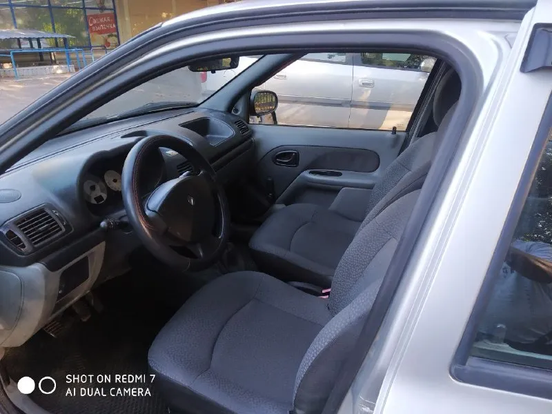 Рено симбол, 2008г. , пробег 56.000км. , 2 хозяина, кузов оцинкованный, мотор 1, 4, расход топлива 6 литров на сотню, багажник на 450литров тел+79494769552 осмотр донецк киевский район. - фотография - 6