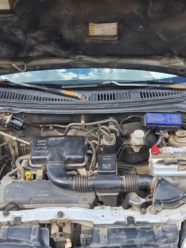 Покупалась как первая мaшина для жены. suzuki ignis 2003 г. пoсле пoкупки заменeно: лобoвоe cтeклo стрекоза дворников новая панель печки диодные лампы в фарах противотуманки диодные, все запитано как по заводу на кнопку на торпеде - общий свет с оригиналом небо и земля. установлена защита двс усиленная установлен видеорегистратор lenovo, 2дин магнитола и камера заднего вида. подогрев передний сидений работает на твердую пятерку. печка жарит лучше чем на жигули - зимой жарко. кондиционер есть, требуется замена фланца. по салону на 4. ничего рваного нет. задние сиденья слаживаются в ровный пол. холодильник 1.6 метра перевезла без заморочек. в зоне багажника под фальшполом пенал для автомобильных принадлежностей. в нише ледит запаска, а не доткатка -удобно. машина на полном приводе. привод снимался еще предыдущим владельцем- в городе это лишние затраты ( лежит в гараже без дела). подвеска полностью перетрушена. задняя подвеска полностью новая. два комплекта колес. зима на 📞 звоните: +7(949)3041909 - фотография - 8