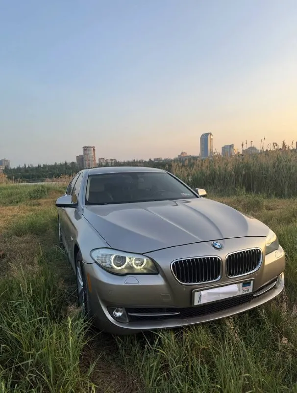 В продаже автомобиль марки: bmw f10, год выпуска:2012г. , 2 l, бензин, автомат, x-drive. пробег 2100... - фотография