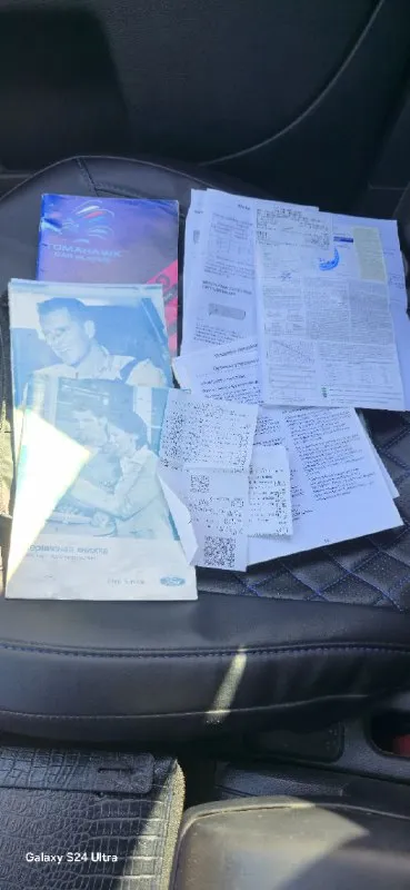 Продам или обмен на авто дешевле ford mondeo 2006 год объём двигателя 1.8 пробег 232.000 автомобиль в отличном состоянии двигатель коробка подвеска без нареканий чистый ухоженный салон документы в порядке осмотр авто город донецк цена 475.000 торг +79494491943 если не дозвонились звоните на телеграмм 📲 tg: максим ворошиловский 📞 звоните: +7(949)4491943 - фотография - 10