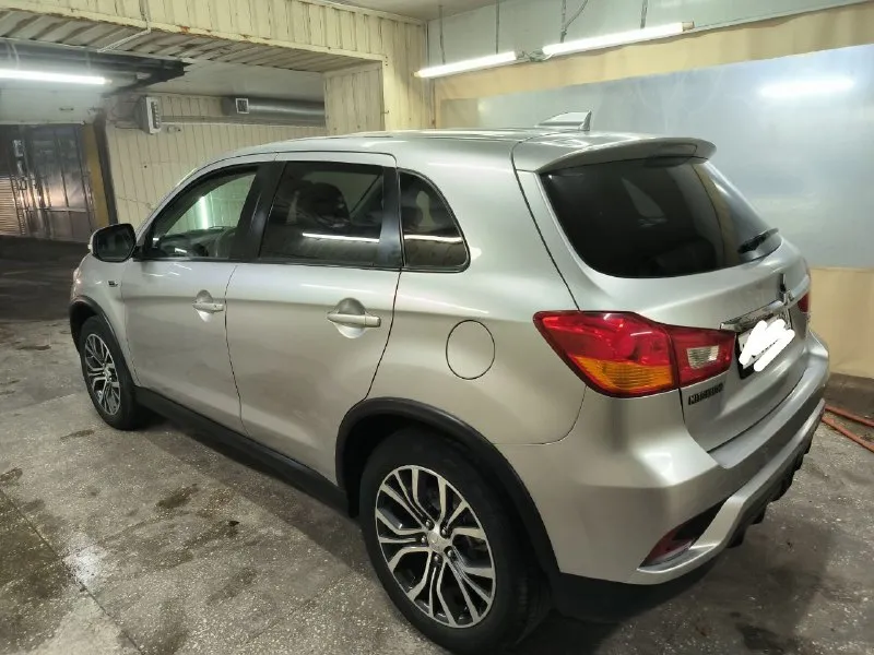 Продам mitsubishi outlander sport 2018 г. в. двигатель 2.0 (150 л. с.) пробег - 75 000 миль (120 000 км) вариатор, полный привод цена - 1 600 000 тысяч рублей телефон - +7 949 340-58-40 (вячеслав) г. донецк - фотография - 3