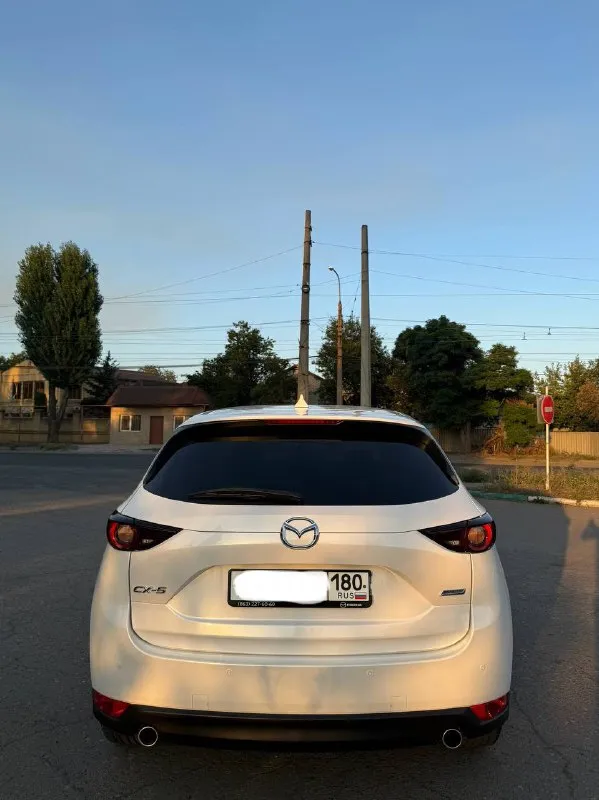 Mazda cx-5 2020 год выпуска, машина официальная, покупалась в офф дилере, не пригнанная, европа сборка, полная комплектация, состояние отличное, вложений никаких не требует, для более подробной информации звонить по номеру - +79495180296 - цена 2.550 или обмен - фотография - 5