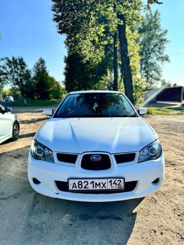 Продам subaru impreza 2005 г. двигатель 1.5 л атмо. 100 л. с. правый руль, передний привод, коробка автомат. родной пробег 186000 км. автомобиль в хорошем состоянии. чистый ухоженный салон. комплектация: 4 эл. стеклоподъемника, электро-регулировка зеркал, подогрев заднего стекла. стоит очень хороший ближний свет( линзы bi-led) и хороший дальний отдам с зимней резиной(шипы) лету 1 сезон, зиме тоже 1 сезон цена 600к номер телефона: 89526058899 донецк - фотография - 3