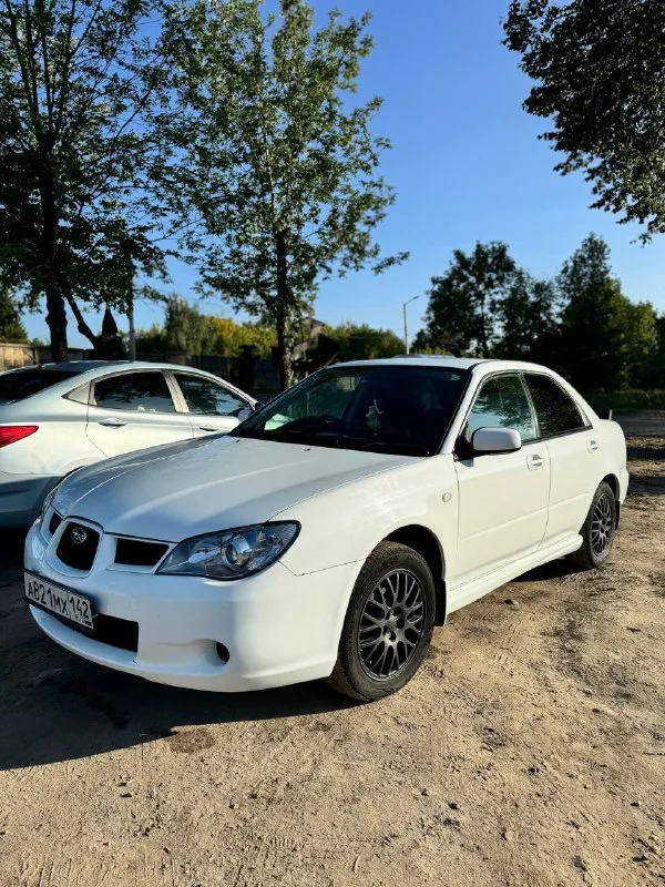 Продам subaru impreza 2005 г. двигатель 1.5 л атмо. 100 л. с. правый руль, передний привод, коробка автомат. родной пробег 186000 км. автомобиль в хорошем состоянии. чистый ухоженный салон. комплектация: 4 эл. стеклоподъемника, электро-регулировка зеркал, подогрев заднего стекла. стоит очень хороший ближний свет( линзы bi-led) и хороший дальний отдам с зимней резиной(шипы) лету 1 сезон, зиме тоже 1 сезон цена 600к номер телефона: 89526058899 донецк - фотография - 5