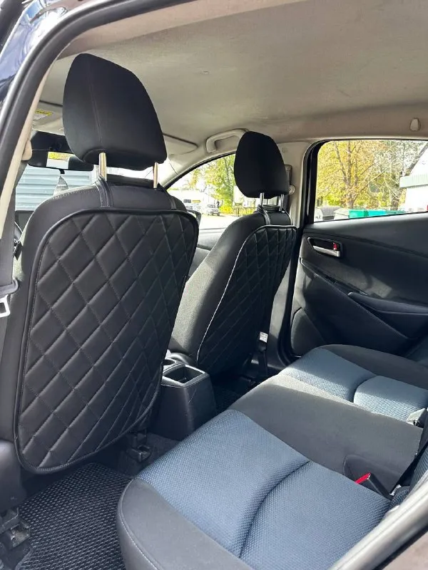 Продам toyota yaris 2019 продаю свой авто в хорошей комплектации 1.5 атмосферный коробка классический автомат пробег 120000 всё обслужено вопросы по +79493117788 цена 1250000₽ 📲 tg: @senchenko333 📞 звоните: +7(949)3117788 - фотография - 8