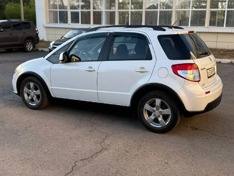 Продаю suzuki sx4 в хорошем техническом состоянии. машина ухоженная, ездила женщина, аккуратная эксплуатация. своевременно обслуживалась 📌 надёжный японский кроссовер — без наворотов, но всё нужное есть 📌 полный привод отлично справляется зимой и на грунтовках 📌 подвеска живая, коробка и мотор работают исправно 📌 чистый салон, без запахов 📌 птс оригинал, я собственник никаких вложений на ближайшее время — сел и поехал. отличный вариант для тех, кто ищет недорогой, но надёжный автомобиль. 💵 цена: 1.000.000₽ 📍 осмотр в городе торезе 📞 +79493459476 — отвечу на вопросы, покажу в удобное время 📞 звоните: +7(949)3459476 - фотография - 9