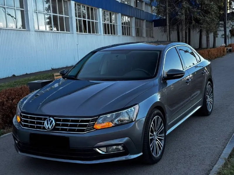Продам volkswagen passat b7 2015 года!
Пробег: 135.000 км
Двигатель 1.8 турбо, работает ровно, полностью обслужен, масло не берет! Коробка автомат переключает идеально, никаких пинков и рывков, недавно была замена масла, ходовая также без вложений. Автомобиль в отличной комплектации: кожаный салон, 2х зонный климат контроль, хорошая музыка, мульти руль, электро регулировки сидений, кузов в керамике, новая резина и многое другое! Возможен обмен и продажа в кредит!
Осмотр донецк
Цена: 1.520.000₽
☎️ +7 (949) 628-72-17
📞 Звоните: +7(949)6287217 - фотография - 1
