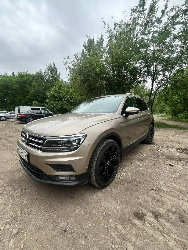 Volkswagen tiguan 2 2.0 tsi, dsg dq500, 4motion год: 2018 пробег: 95k км дилерский авто, я второй вл... - фотография