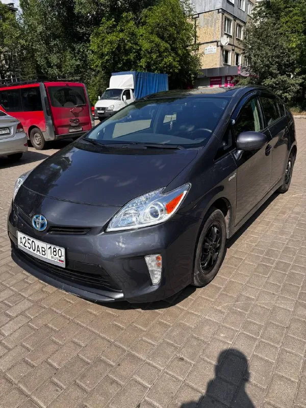 Срочно toyota prius 30 рестайлинг 113000миль пробег надежный авто ! цена за срочность 930 000 +79493002039 📲 tg: сергей 📞 звоните: +7(949)3002039 - фотография - 2