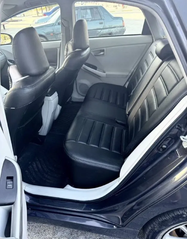 Срочно toyota prius 30 рестайлинг 113000миль пробег надежный авто ! цена за срочность 930 000 +79493002039 📲 tg: сергей 📞 звоните: +7(949)3002039 - фотография - 8