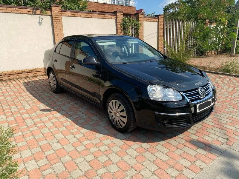 Volkswagen jetta
Сборка германия, без дтп
2008 Год, пробег 191 тыс.
Все стёкла с лобовым родные
Двигатель 1.6l, работает идеально
Акпп 6-ступеней, не пинает и т. П
Комплектация:
-Климат 2 зоны
-Подушки безопасности
-Подогрев передних сидений
-Усилитель руля
-Бортовой компьютер
-Круиз, abs, ebd, bas, esp, tcs
-Датчик света и дождя
-Полный электропакет
-Электропривод и обогрев зеркал
-Подогрев форсунок омывателя
-Обогрев переднего/заднего стекл
-Омыватель фар, противотуманки
-Цз, сигнализация, иммобилайзер
-Родное аудио, 8 динамиков
-Два комплекта ключей
-Два комплекта резины
-Два комплекта ковриков
Ходовая обслужена, салон целый
По дну и под капотом завод
Сервисная книжка, официал
Цена 849тыс. Торг
Осмотр донецк +79494159017 - фотография - 1