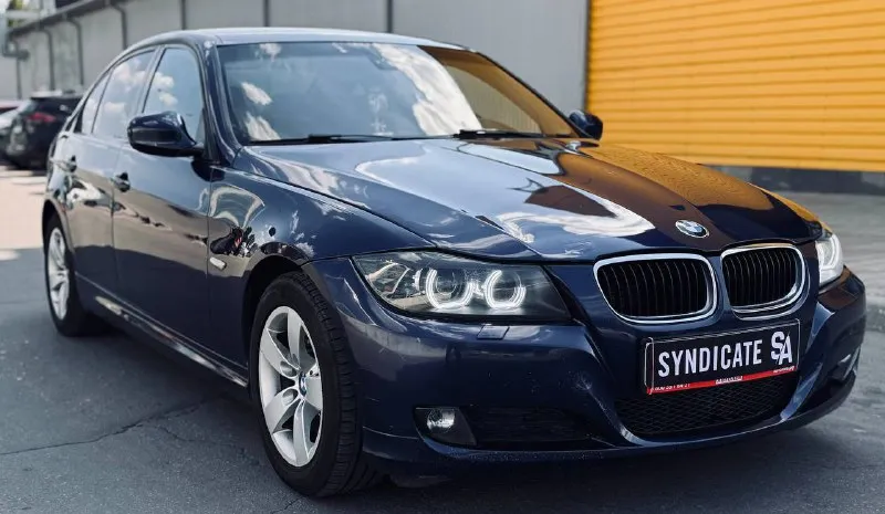 Bmw 320i в кузове е90 цена-1.050 000руб год-2011 пробег-190.000км мотор-2.0 коробка-автомат привод-задний никаких ошибок, 2 ключа, страховка, не троит не дымит, 2 комплекта резины. обращаться по тлф: +79493496351 александр - фотография - 7