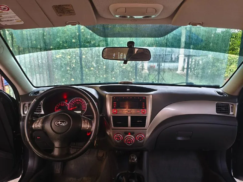 Продам subaru impreza 2.0 механика. комплектация sport. 2008 года выпуска. я первый и единственный хозяин за всю историю автомобиля, покупал ее с салона новую. наверное в наших реалиях это уникальный случай, достойный особого внимания. естественно автомобиль полностью обслужен, ухожен и всегда исправен, я вложил в него душу и время. пробег: 104 тыс. км. конечно оригинальный, подтвержденный сервисной книжкой. за всё это хочу 1.200.000 рублей. считаю это адекватной ценой за данный сохран автомобиля, который занимает особое место в моей жизни. донецк +79494882774 николай. звоните, все расскажу / покажу. готов на любые проверки и поездку в мрэо. торг конечно присутствует, но строго возле капота 📞 звоните: +7(949)4882774 - фотография - 7