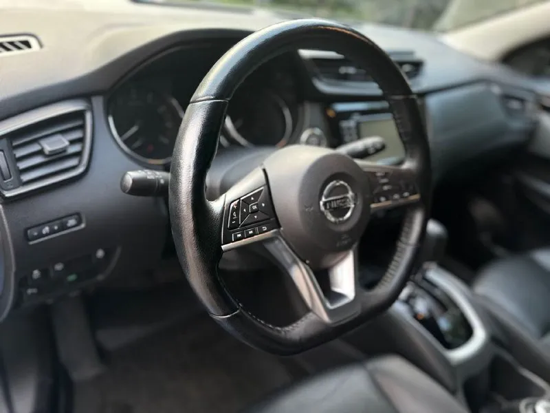 Nissan qashqai 2019 г. в. 2.0 полгный привод, акпп ✅ 3 хозяина ✅ пробег 133744 (оригинальный) ✅ эптс ✅ комплектация жир (все кроме люка) ✅ 1 окрас (крышка багажника) ✅ автотека 🌿🌿🌿 (в автотеке пробег 125800) ✅ техника в идеале 🧨🔥 работает все❗️❗️❗️ этот экземпляр для себя или в подбор, поедет с первого показа! на полном приводе! кузов превосходен, всего один окрас! техника и ходовка в идеале! 🔥 комплектация жирнющий жир (слепые зоны, удержание в полосе, камера 360, обогрев задних сидений и много чего еще) кристально чистые документы (образцовая зеленая автотека)! полный видео обзор по машине с замерами лакокрасочного покрытия и автотеку по запросу как всегда в лс! цена на автомобиль 1950 без торга! - фотография - 10