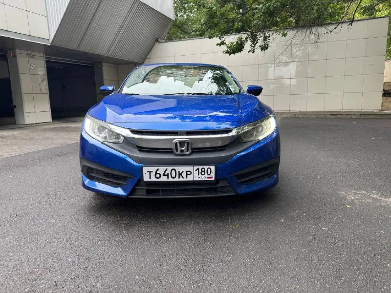 Срочно продам honda civik в отличном состоянии, очень красивом синем цвете, полностью обслуженный 20... - фотография