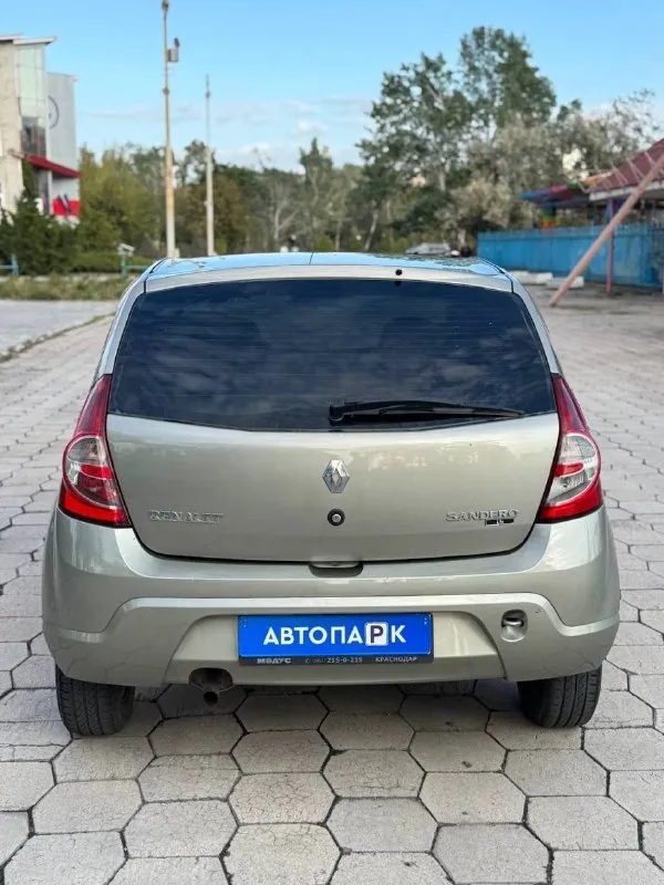 🇫🇷 renault sandero 💰цена: 550 000р. 🏢город: мариуполь 📅год выпуска: 2011 🧾пробег: 144 450 км. ⚙️двигатель: 1.4 8v. ⛽топливо: бензин ⚙️кпп: механика 📞 телефон: +7-949-727-41-51 +7-949-551-91-52 +7-989-263-55-56 💾 описание: - фотография - 5