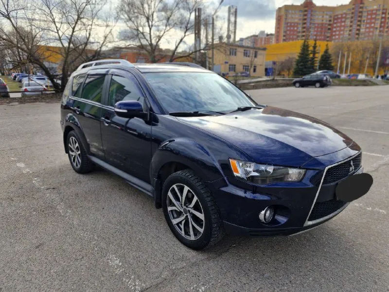 Mitsubishi аутлендер xl. 2.0 акпп 2010г. в. рестайлинг. отличное состояние как внешне, так и технически. чистый ухоженный салон. автомобиль не требует срочных вложений. двигатель работает без посторонних звуков. не дымит. кпп без пинков и рывков. по ходовой тоже без каких либо замечаний. автотека полностью зелёная без дтп и расчетов. заинтересованным скину бесплатно по запросу, если нужно. юридически чистая без ограничений. могу присутствовать с вами в гибдд для перерегистрации. продажа за наличные. обмен не интересует. комплект зимней резины отдам с автомобилем. более подробно расскажу по телефону. авто в кировском районе донецка. цена 1 220 000 р. торг возле автомобиля. +79491452569 вадим. звоните договоримся. 📲 tg: @july_prosmm 📞 звоните: +7(949)1452569 - фотография - 2