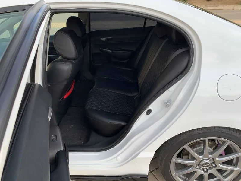 Honda civic 1.8 автомат год 2008 комплектация максимальная мотор работает отлично пробег 175 ходовка коробка в штатном режиме автомобиль выглядит как на фото салон ухоженный работает каждая кнопочка остальные вопросы по телефону +79496347909 г. мариуполь цена 750 - фотография - 10