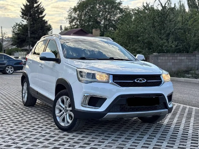 Chery tiggo 2 2018 год первый хозяин состояние автомобиля идеальное кузов в отличном состоянии не бытий не крашеный все детали заводские в техническом плане всё на 5+ коробка полноценный автомат работает отлично 1.5 ходовая без дефектов готовы на любые проверки за ваш счёт пробег родной 77.000 салон в в идеальном состоянии максимальная комплектация планшеты, климат, камеры и много чего ещё по документам полный порядок срочно продажа и обмен +7(949)-943-78-84 мобильный возможен обмен предложение в лс или по телефону макеевка-донецк 📲 tg: денис 📞 звоните: +7(949)9437884 - фотография - 3