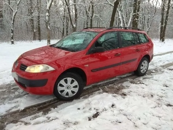 Продам renault megane 2 universal, год выпуска: 2004, пробег: 180 000 км. машина хозяйская, сел и по... - фотография