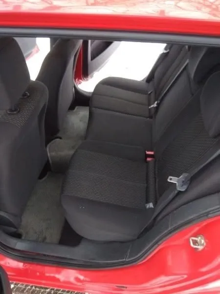 Продам renault megane 2 universal, год выпуска: 2004, пробег: 180 000 км. машина хозяйская, сел и поехал, довезет уверенно и с комфортом. коробка передач: механическая, объем двигателя: 1 598 см³ расход топлива: 6 л/100км лакокрасочное покрытие: незначительные следы эксплуатации (мелкие царапины, сколы) техническое состояние:технически исправна, гаражное хранение. комфорт: кондиционер, электропакет, эл. стеклоподъемники, тонирование стёкол, подогрев зеркал, подогрев сидений, датчик света, мультируль, бортовой компьютер, усилитель руля, датчик дождя, запуск кнопкой мультимедиа: aux, cd, usb безопасность: abs, подушка безопасности (airbag), центральный замок. резина лето, зима полный комплект так же идет с машиной, резина в отличном состоянии. цена 600000 рос. руб. торг у капота. ☎️ +79493185083 📞 звоните: +7(949)3185083 - фотография - 7