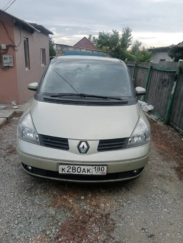 Renault эспейс 4 2005 года. 2.0 бензин. плюс стоит пропан, вписан в птс. пятиместный, два комплекта резины с дисками. лето-17, зима -16 дюймов. 500000 руб. +7 949 338 47 25 владимир. машина в горловке. 📞 звоните: +7(949)3384725 - фотография - 2