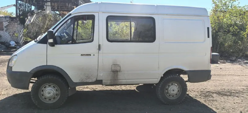 Продам соболь 2007 г. 2.5 машина техники полностью исправна стоят новые карданы все 3 рессоры раздатка двигатель масло не есть работает как часы ▶️смотреть больше фото◀️ 📞 звоните: +7(949)6929130 - фотография - 6