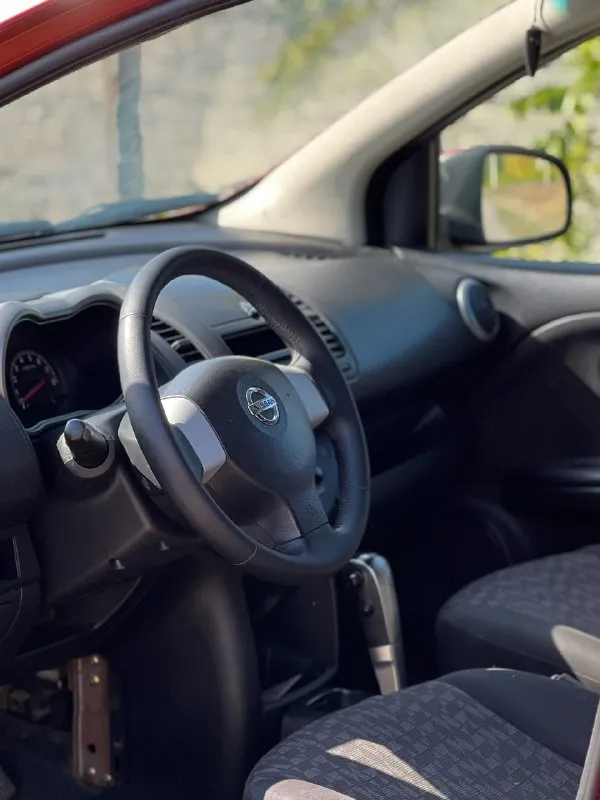 ‼️продам‼️ nissan note год: 2006 : 1.6 коробка: автомат привод: передний автомобиль в отличном состоянии как по кузов, так и по технике. документы так же чистые, переоформление без проблем. работает четко, не троит, едет хорошо. днище, стаканы, арки в отличном состоянии кондиционер рабочий, центральный замок, стеклоподъемники, бортовой компьютер, гур. видеообзор могу скинуть по запросу цена: 520.000 торг у капота обращаться по номеру тел: +79495130731 или в л. с 📞 звоните: +7(949)5130731 - фотография - 6