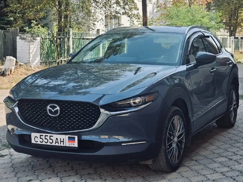 Mazda cx-30 awd 2.5 2020 год полный привод. состояние нового авто! пробег 60 тыс, на 55 тыс сделано большое то. замена масел везде (коробка, приводы) двигатель надежный 189 сил, коробка aisin обычный автомат. комплектация: - led оптика - авто дальний - камера заднего вида - адаптивный круиз - car play, - удержание в полосе, - мертвые зоны, - двух зонный климат, - бесключевой доступ, - музыка bose - люк - очень красивый цвет владею авто 4 года, не избавляюсь, машина в отличном состоянии, ночевала всегда в гараже, бережная эксплуатация. зимняя резина с дисками в отличном состоянии в комплекте идёт! вся безопасность на месте, любые проверки. цена 2 550 000 руб, торг +7 949 303 2834 📞 звоните: +7(949)3032834 - фотография - 4