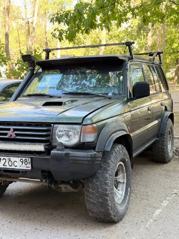 Продам. mitsubishi pajero 2. двигатель: 2.8 год: 1997 цена: 450 000 вопросы по телефону: +7 949 356 14 11 - фотография - 2