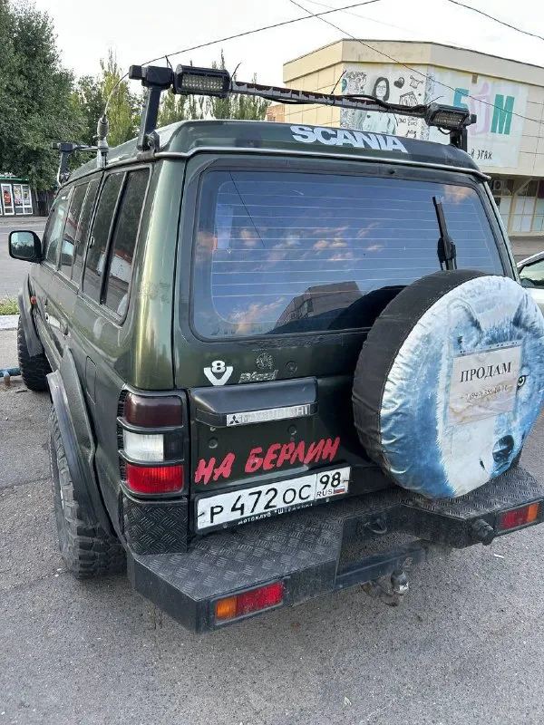 Продам. mitsubishi pajero 2. двигатель: 2.8 год: 1997 цена: 450 000 вопросы по телефону: +7 949 356 14 11 - фотография - 3