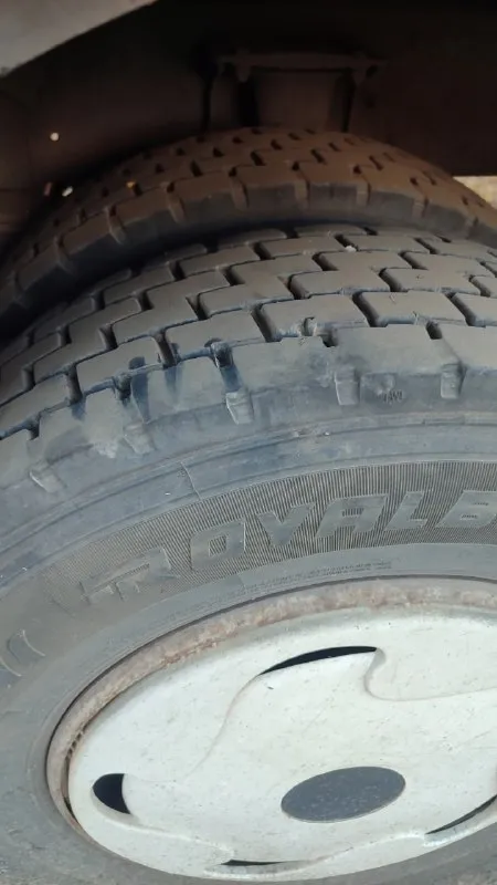 Продам на запчасти маз 4370 зубренок задний мост в сборе 65000 передняя балка 20000 тент в хорошем состоянии 20000 кузов 10000 кабина 10000 спойлер на кабину 4000 рессоры по 10000 за пачку колеса в сборе 15000/шт состояние резины отличное. бак 250л 6000 аккумуляторы 06.2023г 130а 3000р/шт в наличии 2шт ящик под инструменты 3000 ящик для аккумуляторов 3000 кардан 8000 рулевой редуктор 12000 сцепление д245 корзина и диск 5000 стартер д245 5000 двигателя и коробки нет. все остальное в наличии как на фото. находится в георгиевке. целиком цена будет 180000. торг. на раме часть вин кода не читается. машина приехала своим ходом. все работало в норме. +79591353697 +79591614673 📞 звоните: +7(959)1353697 - фотография - 6