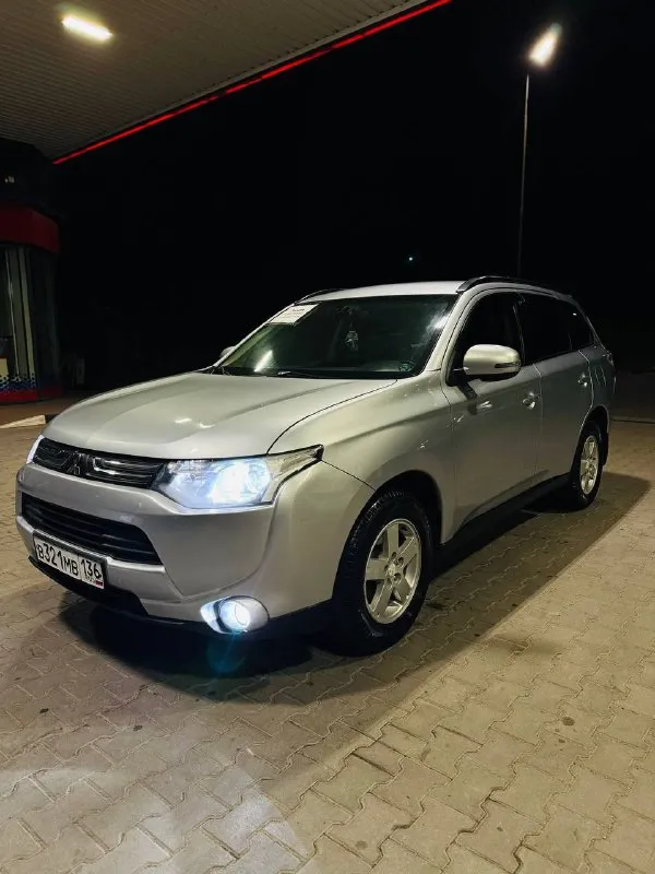 ❗️❗️❗️срочно❗️❗️❗️ mitsubishi outlander 2012 г. в. ✅двигатель 2.4 ✅коробка вариатор ✅авто в хорошем состоянии. ✅кожаный салон, электрорегулировки сидений, мультируль, подогревы сидений, мультимедиа, камера заднего вида, круиз контроль, датчик дождя, света. цена 1100000т. р. 📞📞☎️+79494009366 - фотография - 2