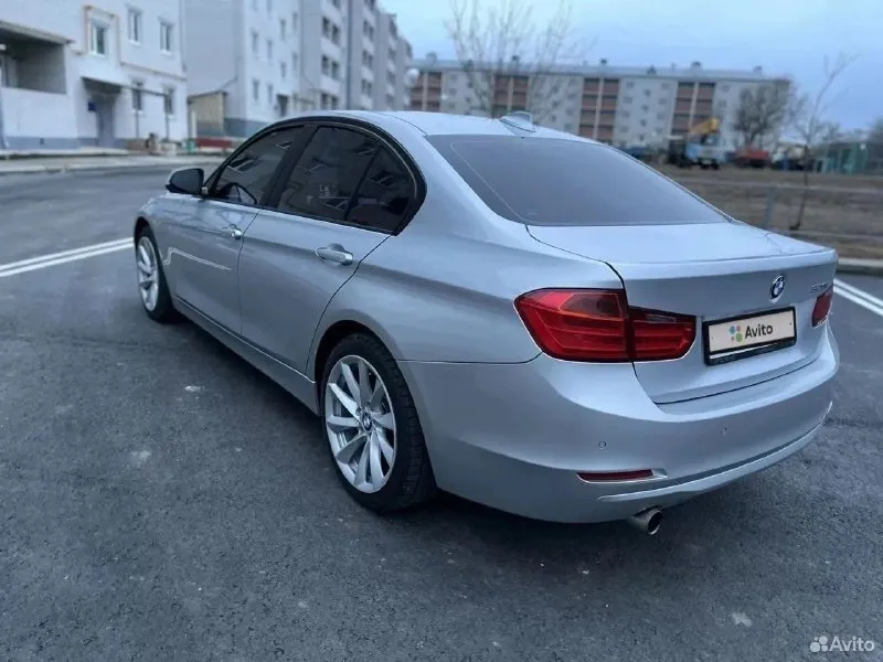 Продам bmw f30 2012 2.0 бензин 184 лс автомобилем владею 2 года. обслужен в хорошем состоянии замена масла каждые 6 тыс была проведена замена помпы, тнвд, амортизаторов тормозных дисков и колодок. .. цена 1 500 000 тел +79599901484 +79187973414 📞 звоните: +7(959)9901484 - фотография - 5