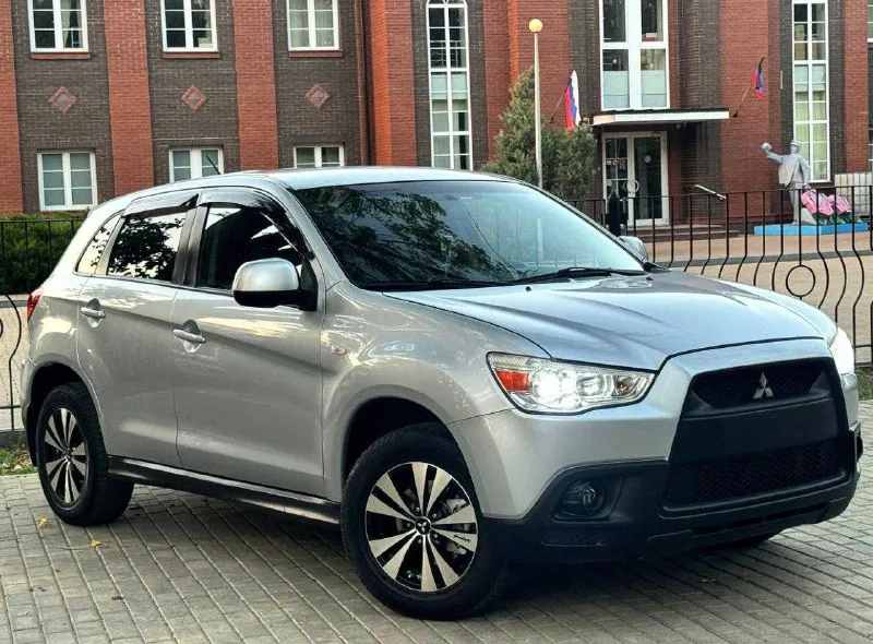 Продам mitsubishi asx рест, год выпуска:2013 обьем двигателя:1.6 кпп механика родной пробег 129.000к... - фотография