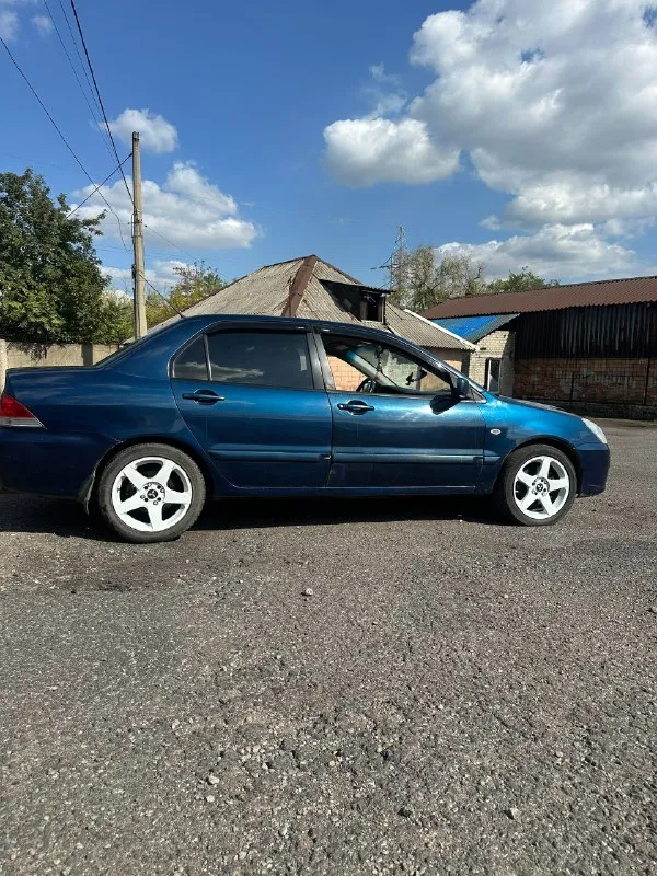 Продам лансер 9, 2005г, в нормальном состоянии для этой цены, все подробности по телефону или в лс +79493709586, цена 270.000р, донецк 📞 звоните: +7(949)3709586 - фотография - 4