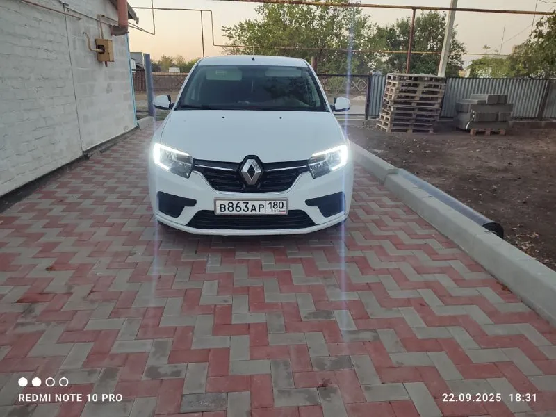 Renault logan 2018 1.5 мт 150 000 родного пробега 2 хозяина мотор 1.5 турбо дизель коробка механика,... - фотография