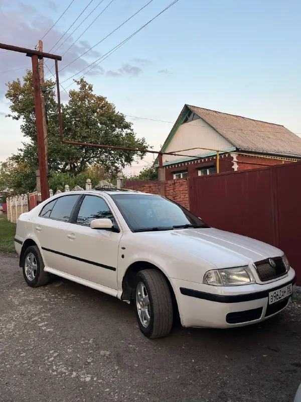 Продам skoda октавия тур двигатель 2,0 газ евро4(работает исправно, зарегистрирован) мкпп 5ст, ходов... - фотография