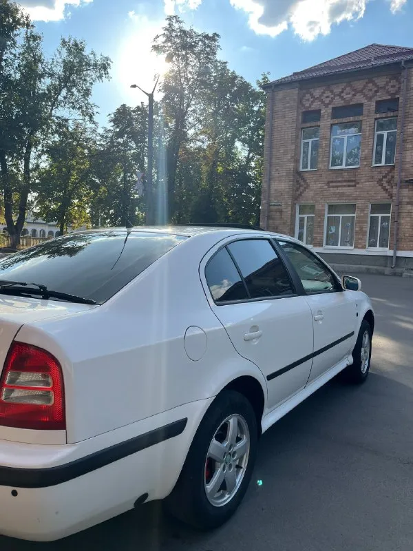 Продам skoda октавия тур двигатель 2,0 газ евро4(работает исправно, зарегистрирован) мкпп 5ст, ходовая не гремит! климат контроль работает исправно (печка, кондер и работают) люк(работает во всех положениях), подогревы сидений, зеркал! круиз контроль! цена 520.000 рублей, торг! +79490844038 находится в ханженково! 📞 звоните: +7(949)0844038 - фотография - 4