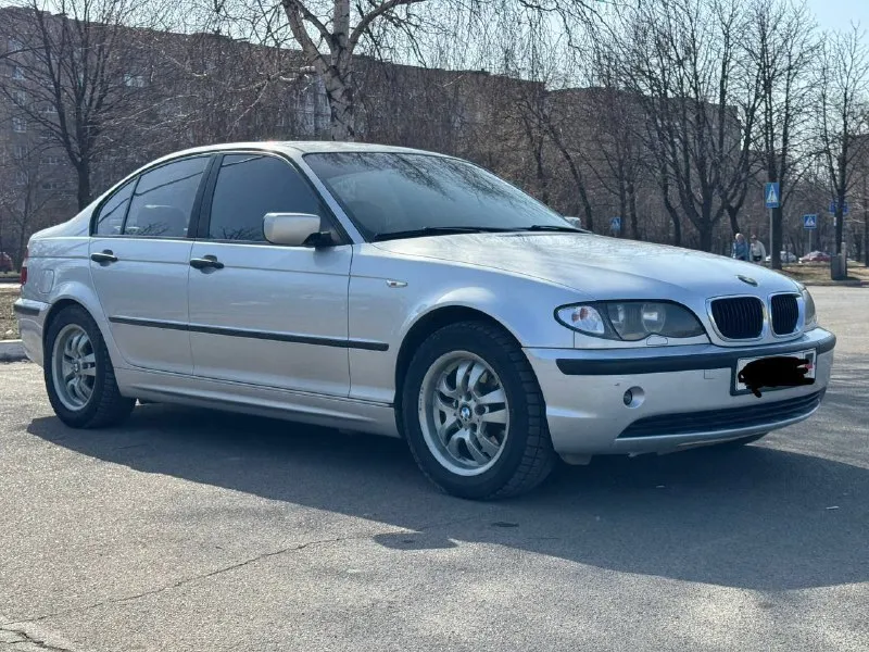 Срочно! торг есть пока есть интересующий меня вариант в продаже! обмена нет! продам bmw e46 рестайлинг 2003 г 320d пробег: 213т коробка: механика двигатель m47n 204d4 110 кв 150 лс за последний год сделано: - топливные насос pierburg -стойки передние sachs -передние рычаги и сайлентблоки lemforder -заменено сцепление с корзиной на luk, выжимной, подушки коробки lemforder, масло ( маховик в порядке) -замена подвесного подшипника кардана swag - замена всех сайлентблоков рекудктора lemforder - заменены свечи beru -заменен демпфер коленвала corteco - 2т назад замена масла и всех фильтров ставил только лучшее из аналогов остались вопросы по лкп, есть небольшой стук в рейке на не заведенной машине, скоро нужно будет менять диски+ колодки сзади цена: 650 тыс. руб тг: @nikeman90 осмотр : донецк - фотография - 2