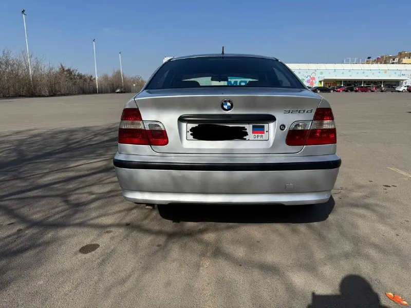 Срочно! торг есть пока есть интересующий меня вариант в продаже! обмена нет! продам bmw e46 рестайлинг 2003 г 320d пробег: 213т коробка: механика двигатель m47n 204d4 110 кв 150 лс за последний год сделано: - топливные насос pierburg -стойки передние sachs -передние рычаги и сайлентблоки lemforder -заменено сцепление с корзиной на luk, выжимной, подушки коробки lemforder, масло ( маховик в порядке) -замена подвесного подшипника кардана swag - замена всех сайлентблоков рекудктора lemforder - заменены свечи beru -заменен демпфер коленвала corteco - 2т назад замена масла и всех фильтров ставил только лучшее из аналогов остались вопросы по лкп, есть небольшой стук в рейке на не заведенной машине, скоро нужно будет менять диски+ колодки сзади цена: 650 тыс. руб тг: @nikeman90 осмотр : донецк - фотография - 3