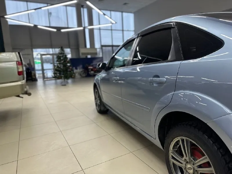 💶 цена:450000 📮 город:макеевка 🚘 марка / модель: ford фокус 2 📅 год выпуска:2005 📊 пробег:234000 ⛽ двигатель (тип, объем, мощность):1.6 бензин ✅ vin код: 🔧 тип кпп:механика 👨‍⚖ владельцев в птс: ⏳ срок владения:9 месяцев 📝 описание: ☎ контактный телефон:+79493895026 📞 звоните: +7(949)3895026 - фотография - 6