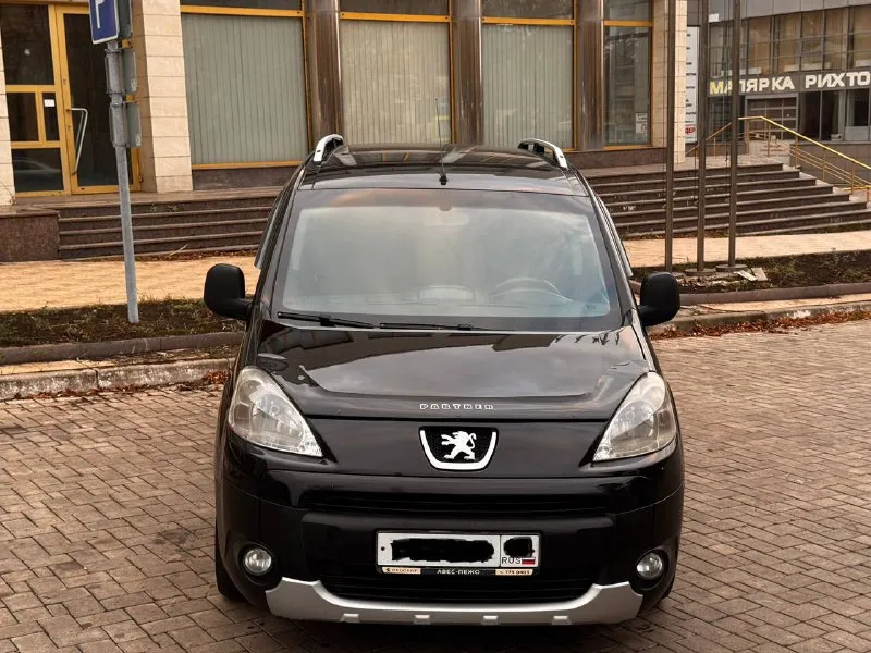 Продается peugeot partner b9 ------------------------- дополнительное описание: 🚘 пирожок выпуск кон... - фотография