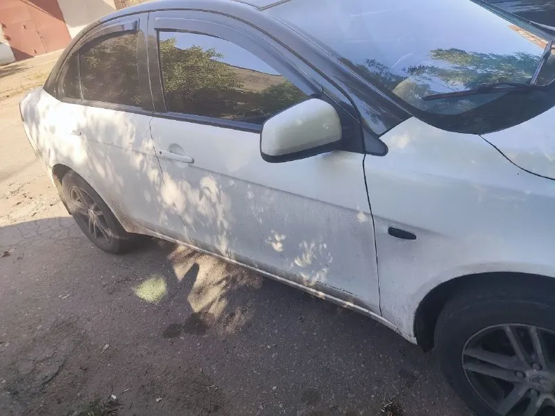 Лансер 10. 2008 г. в. 1.5 л, бензин. приложить руку есть к чему. ездит каждый день. цена 500 т. р. торг 3351177 феникс - фотография - 4